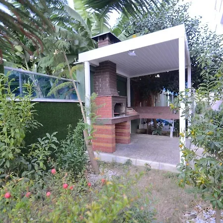 Luxury 2 Bedroom Flat 200 Meters To The Sea