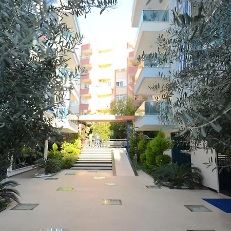 Luxury 2 Bedroom Flat 200 Meters To The Sea Holiday home Alanya